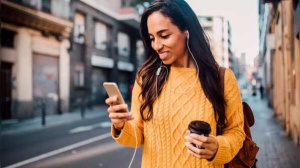 What Your Phone Grip Reveals About Your Personality: A Quirky Test