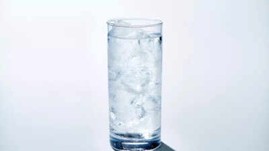 Cold Water: Health Risks and Benefits - What You Need to Know