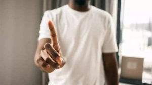The Art of Saying No: Expert Tips for Setting Healthy Boundaries With Confidence