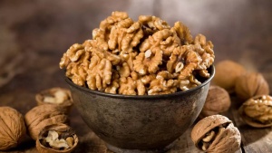 5 people who should avoid walnuts: Health risks you need to know