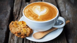 Cold Coffee vs. Hot Coffee: Which one should you be drinking