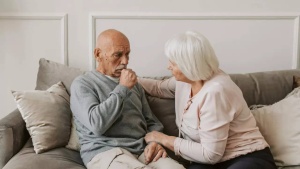 5 warning symptoms of lung cancer to not be dismissed