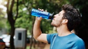 Hidden risks of powdered electrolyte drinks: Fast hydration or harmful?