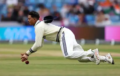 Yashasvi Jaiswal celebrates his century.