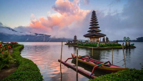 Tranquil beach scene in Bali, Indonesia.