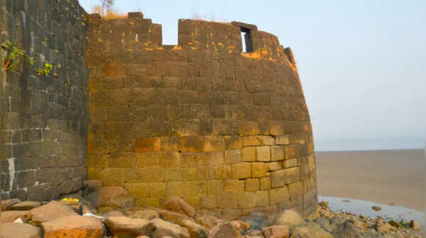 Kolaba Fort