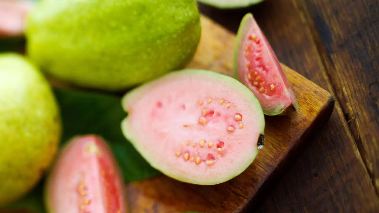 People who should not be eating guavas